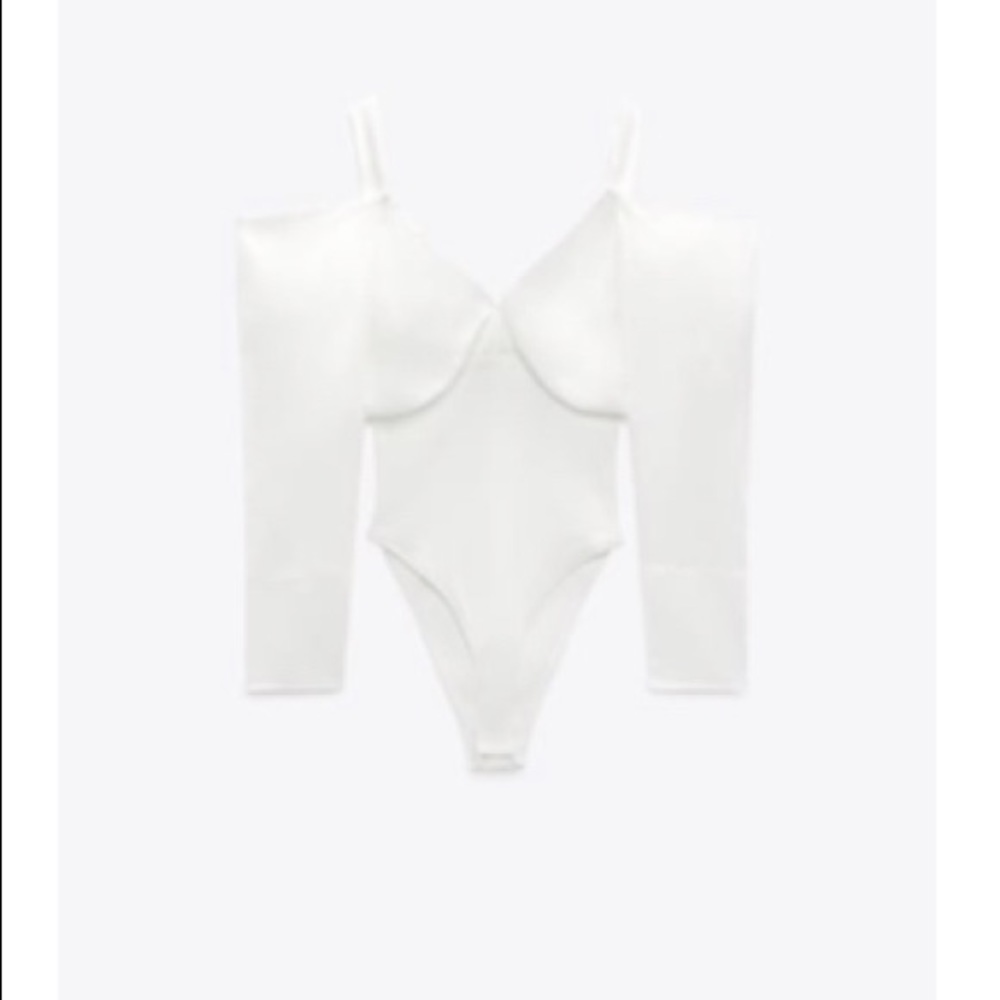Cut out bodysuit in oyster white
